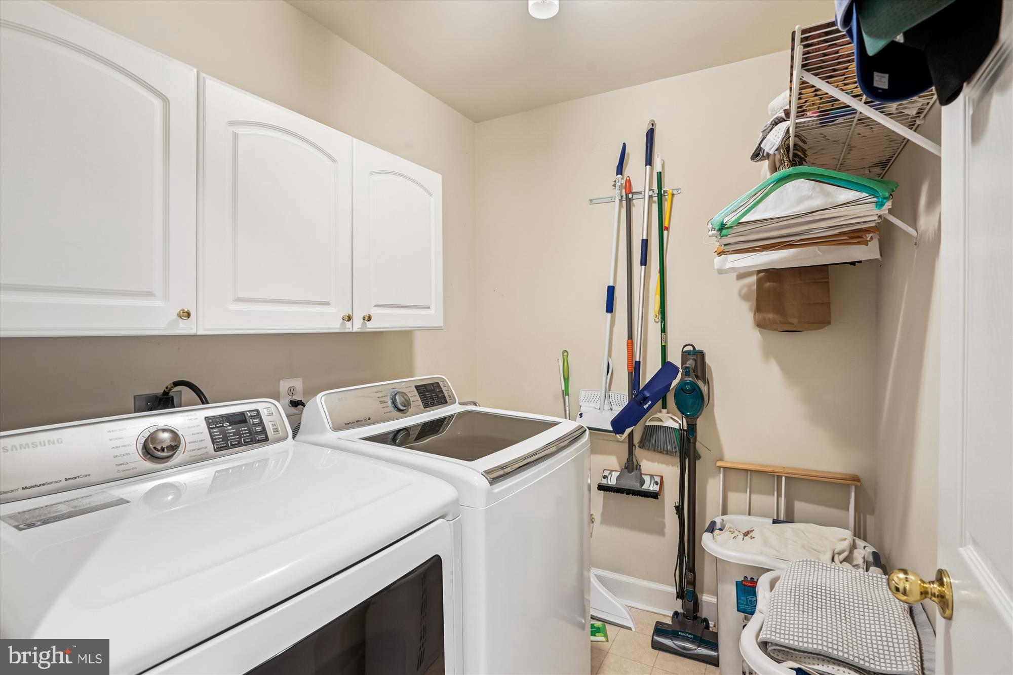 RIVER CREEK - Residential