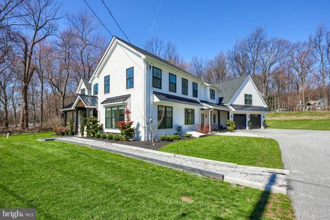 109 LILLY ROAD HONEY BROOK PA 19344