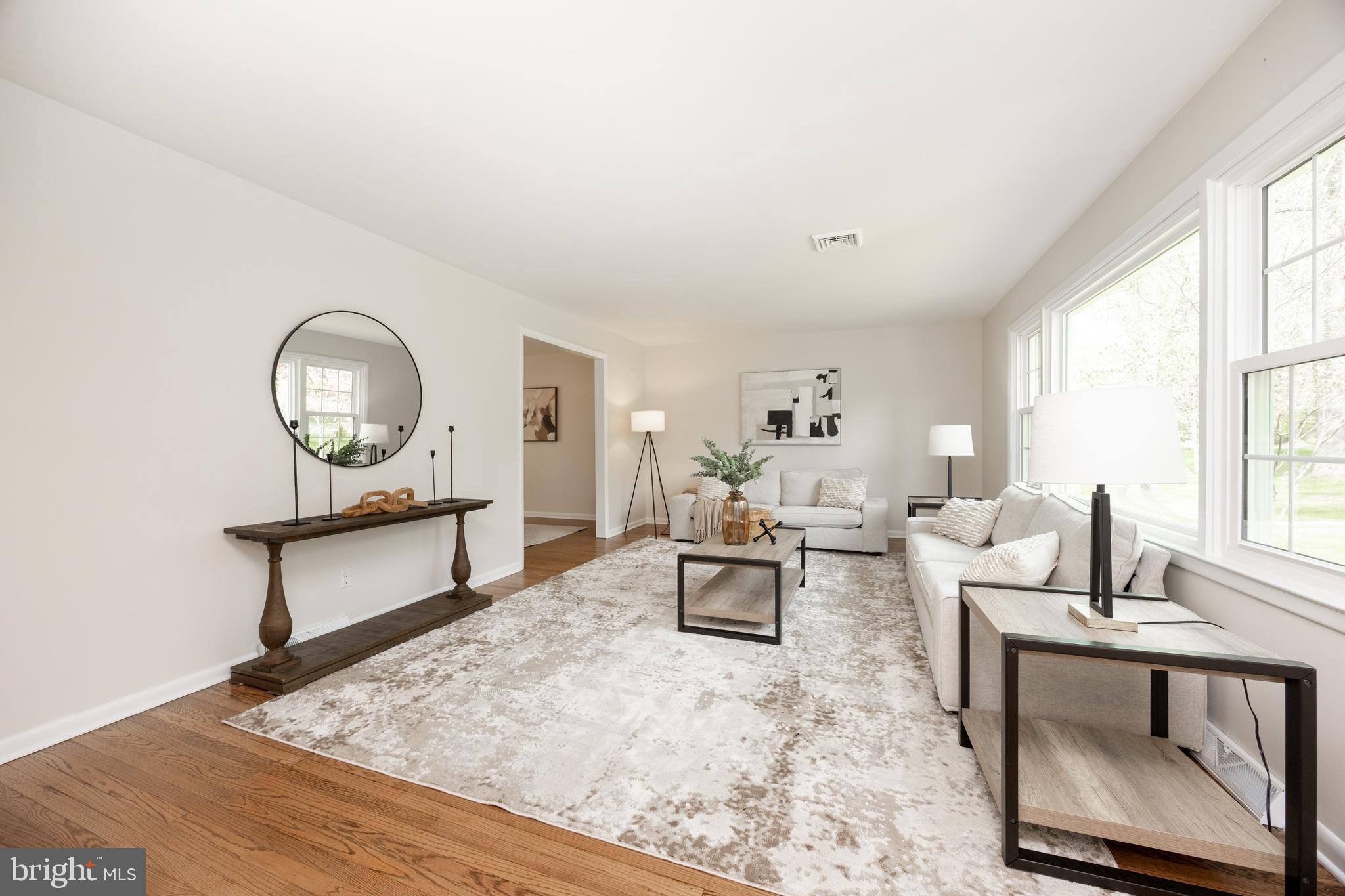 ASHBRIDGE FARMS - Residential