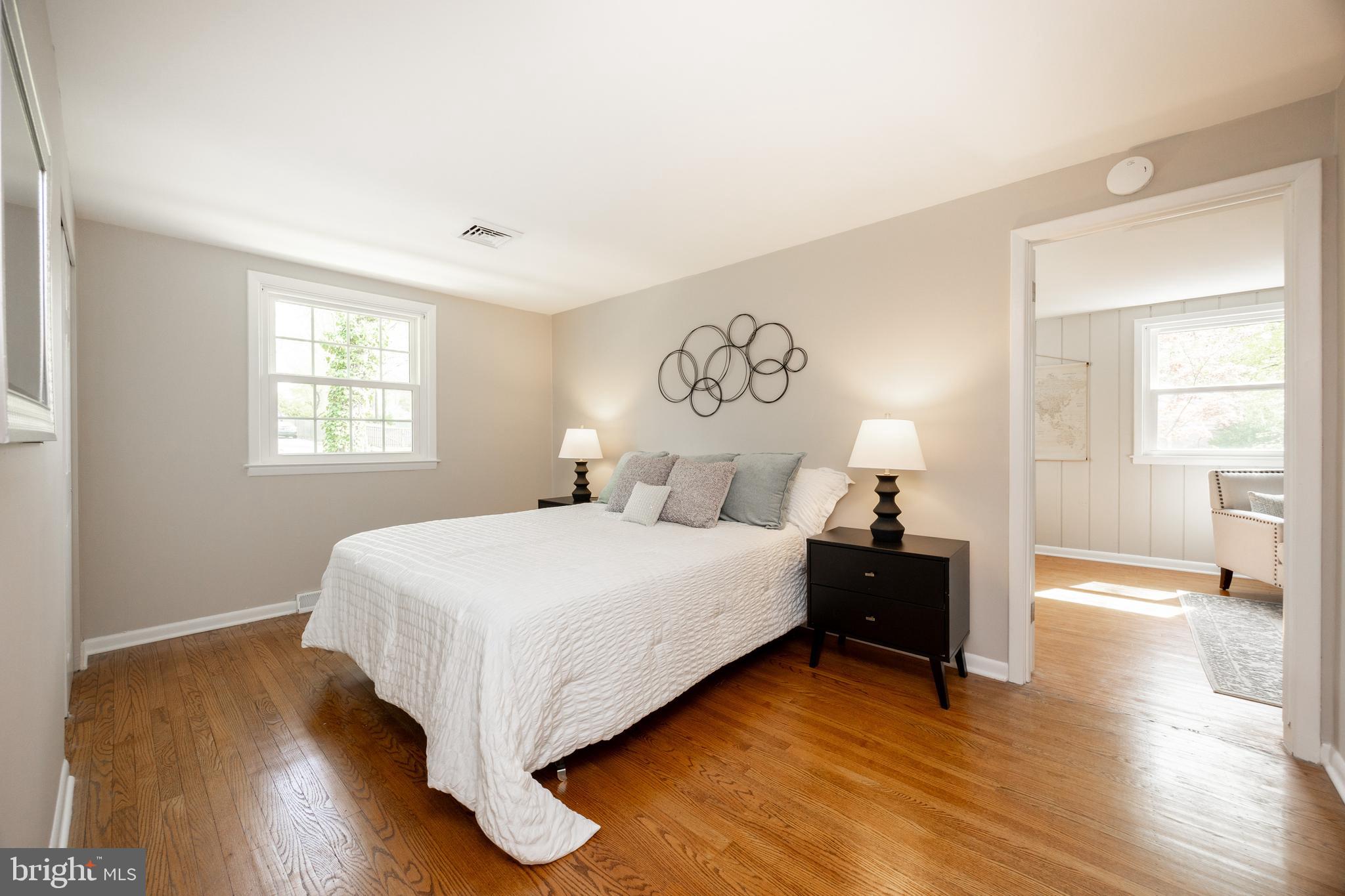 ASHBRIDGE FARMS - Residential