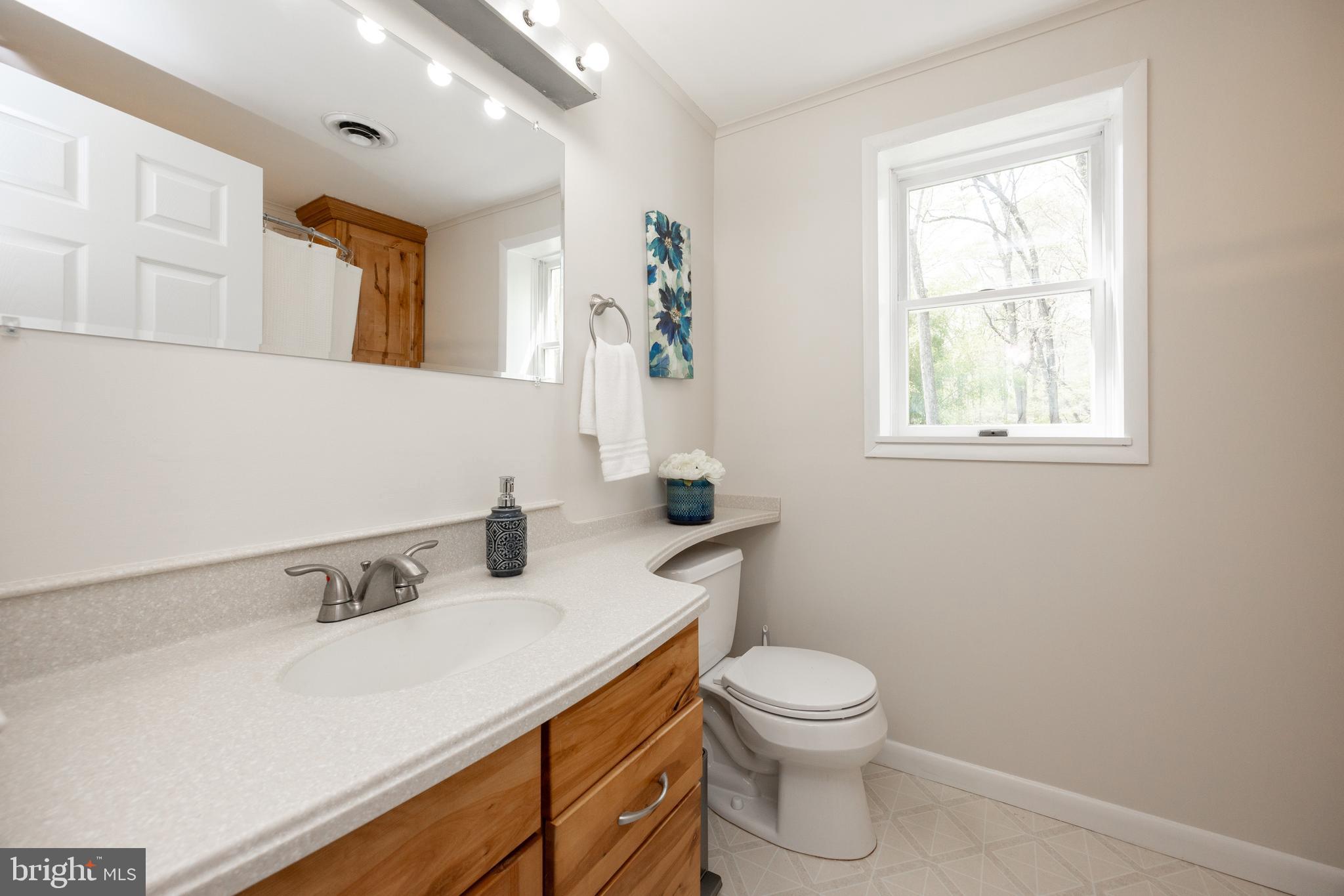 ASHBRIDGE FARMS - Residential