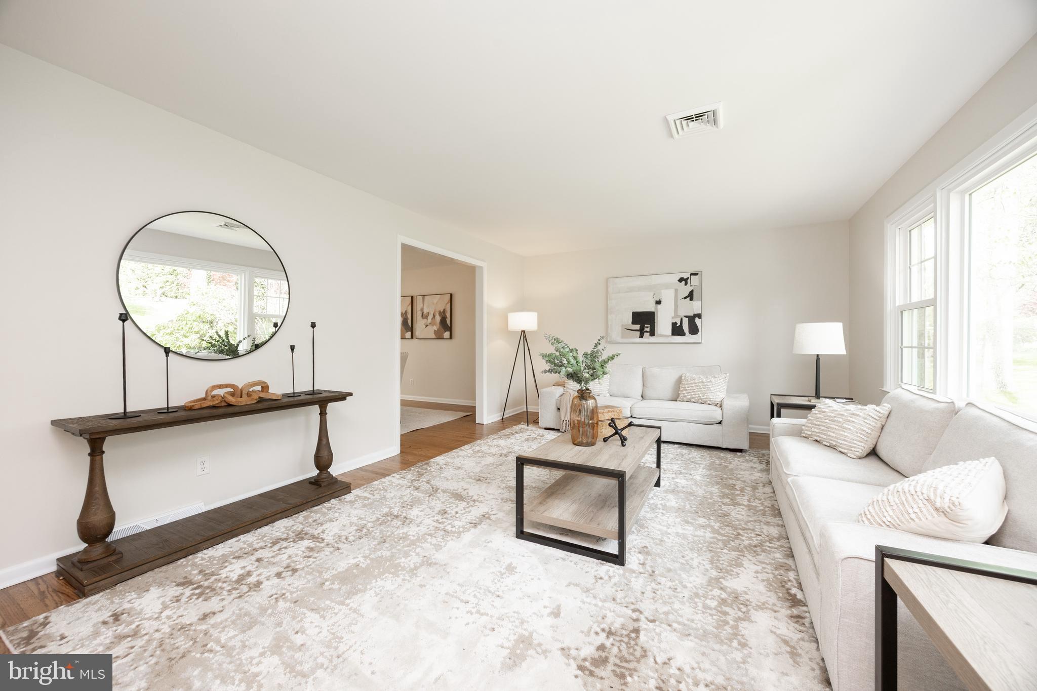 ASHBRIDGE FARMS - Residential