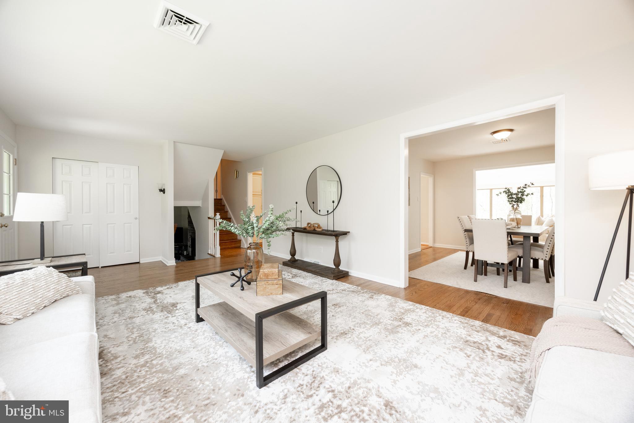 ASHBRIDGE FARMS - Residential