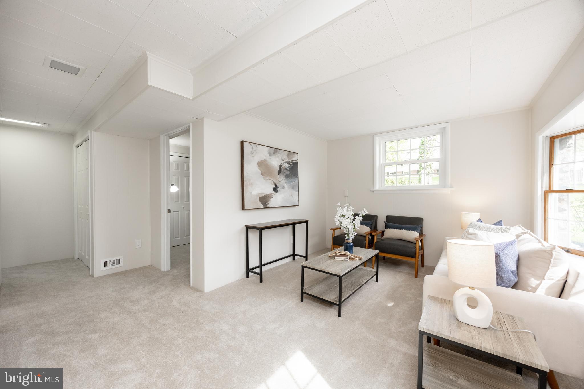 ASHBRIDGE FARMS - Residential