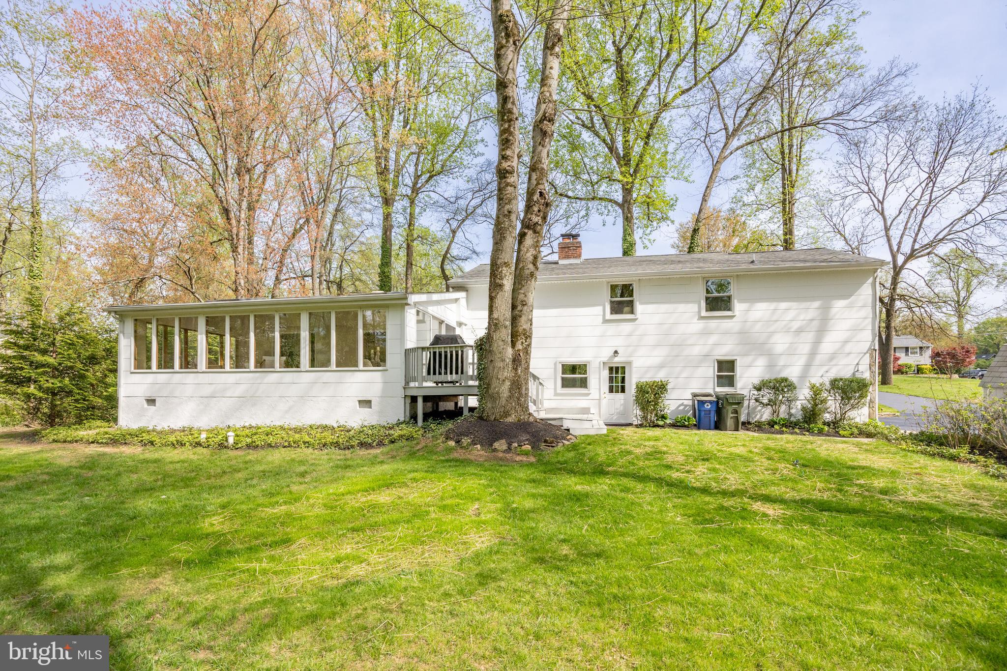 ASHBRIDGE FARMS - Residential