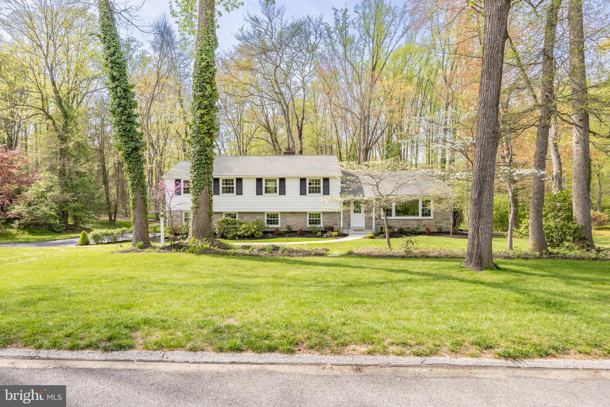 ASHBRIDGE FARMS - Residential