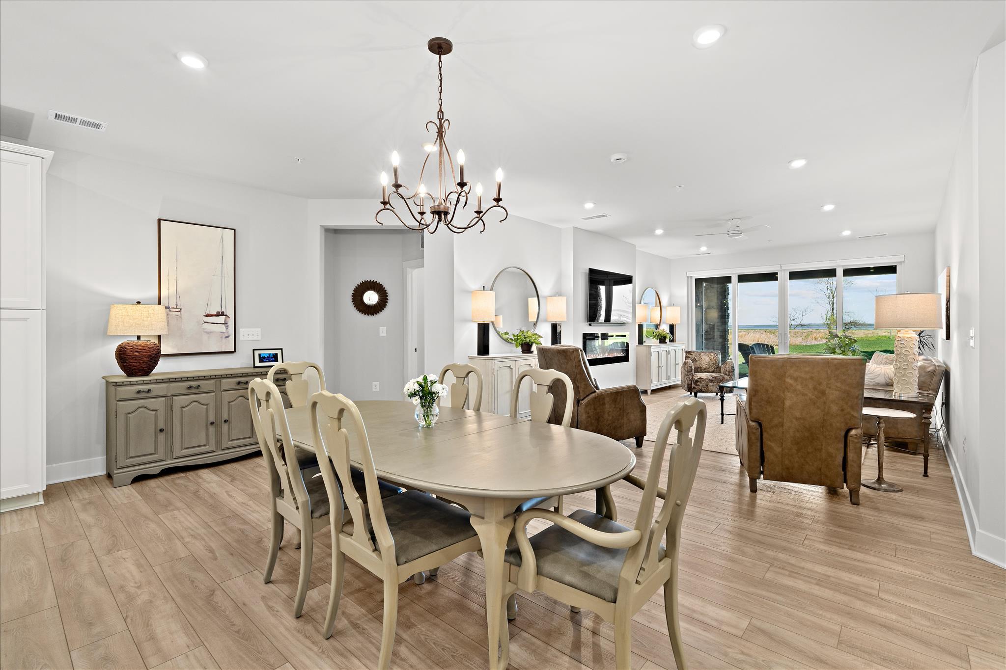 FOUR SEASONS AT KENT ISLAND - Residential