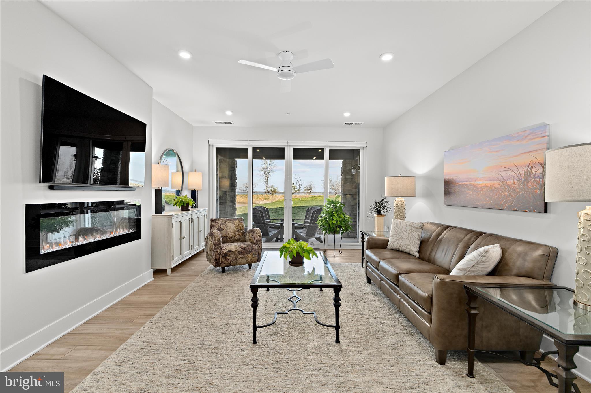 FOUR SEASONS AT KENT ISLAND - Residential