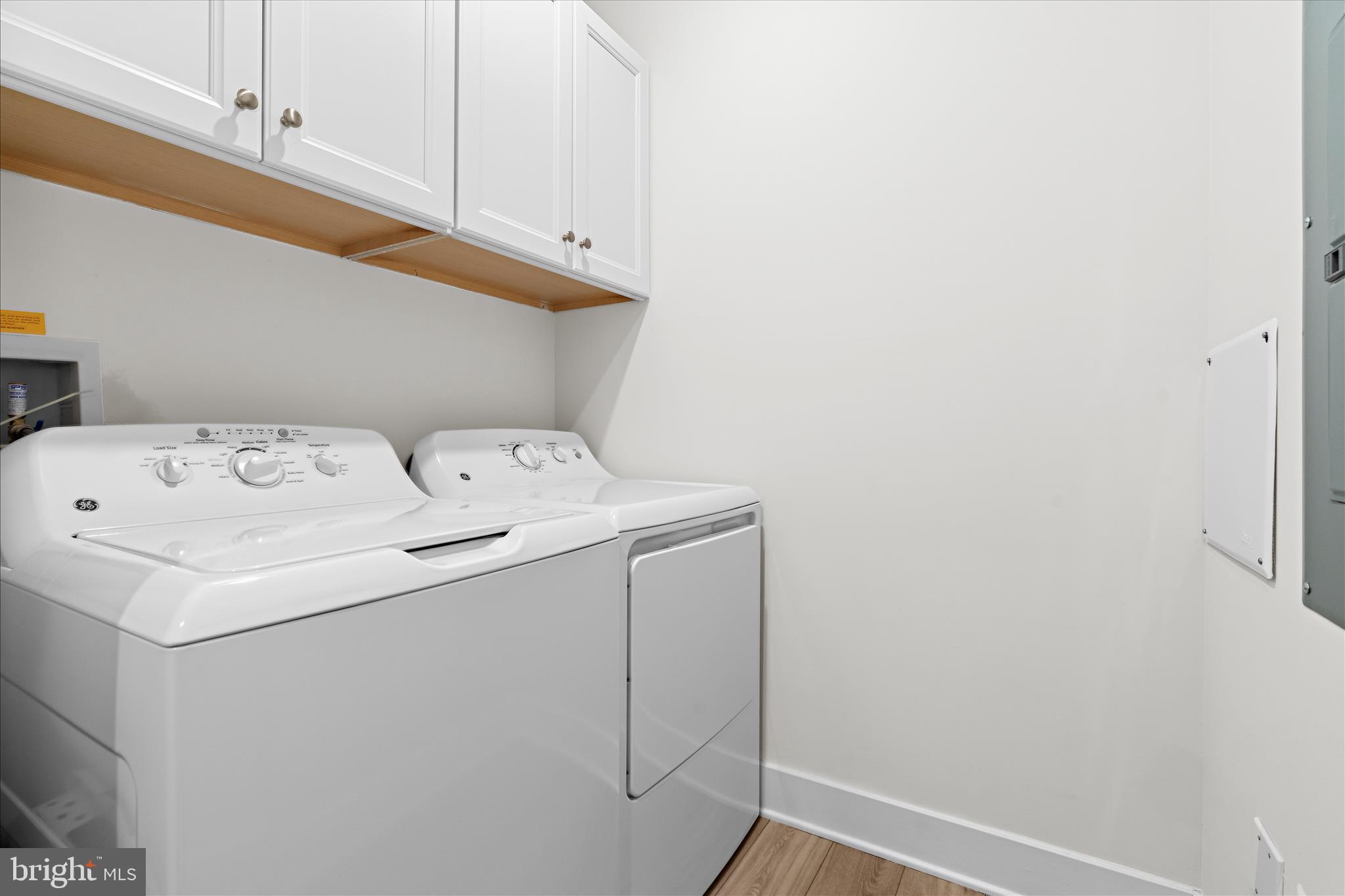 FOUR SEASONS AT KENT ISLAND - Residential