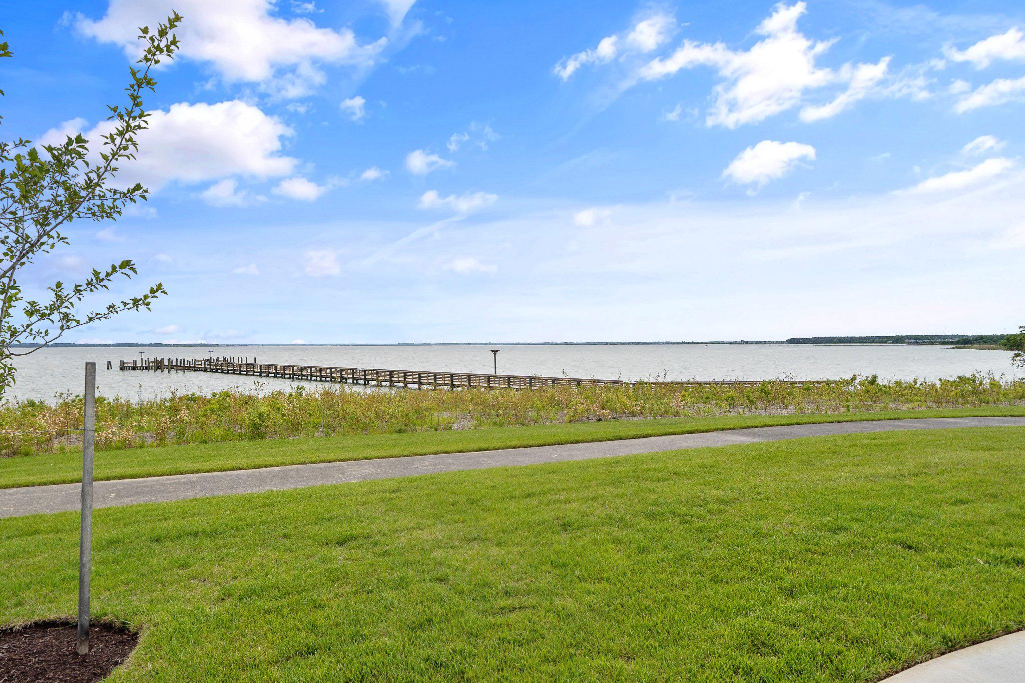 FOUR SEASONS AT KENT ISLAND - Residential