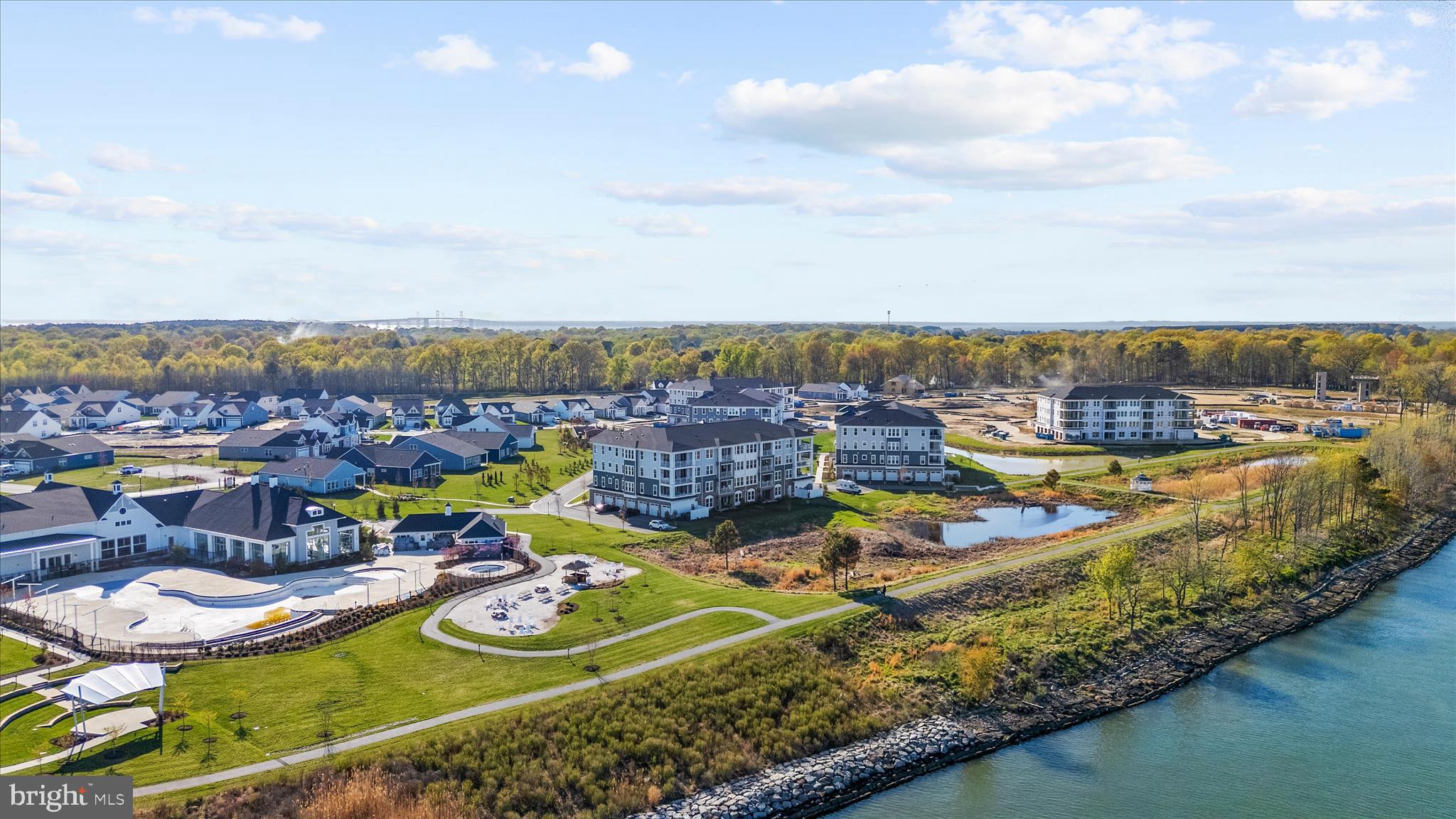 FOUR SEASONS AT KENT ISLAND - Residential