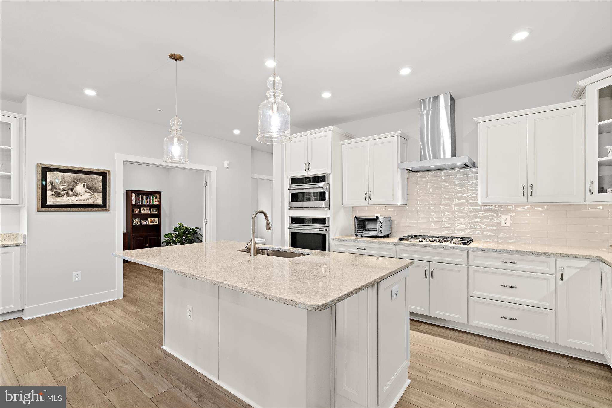 132 WHEELHOUSE WAY 11