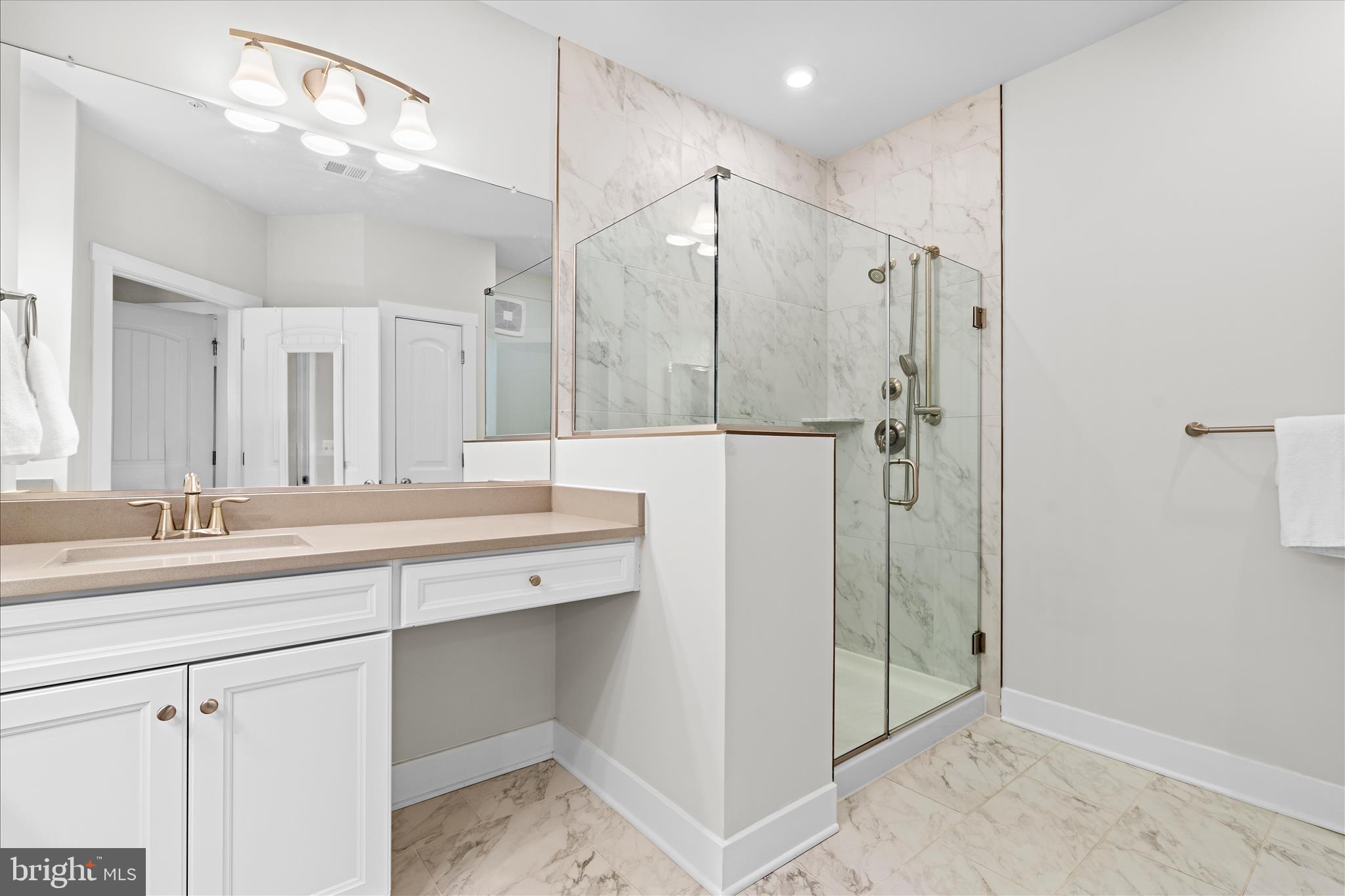 FOUR SEASONS AT KENT ISLAND - Residential