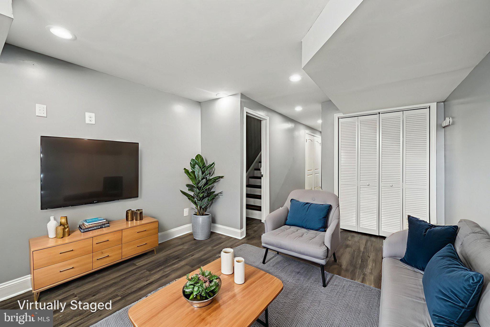MILTON-MONTFORD - Residential