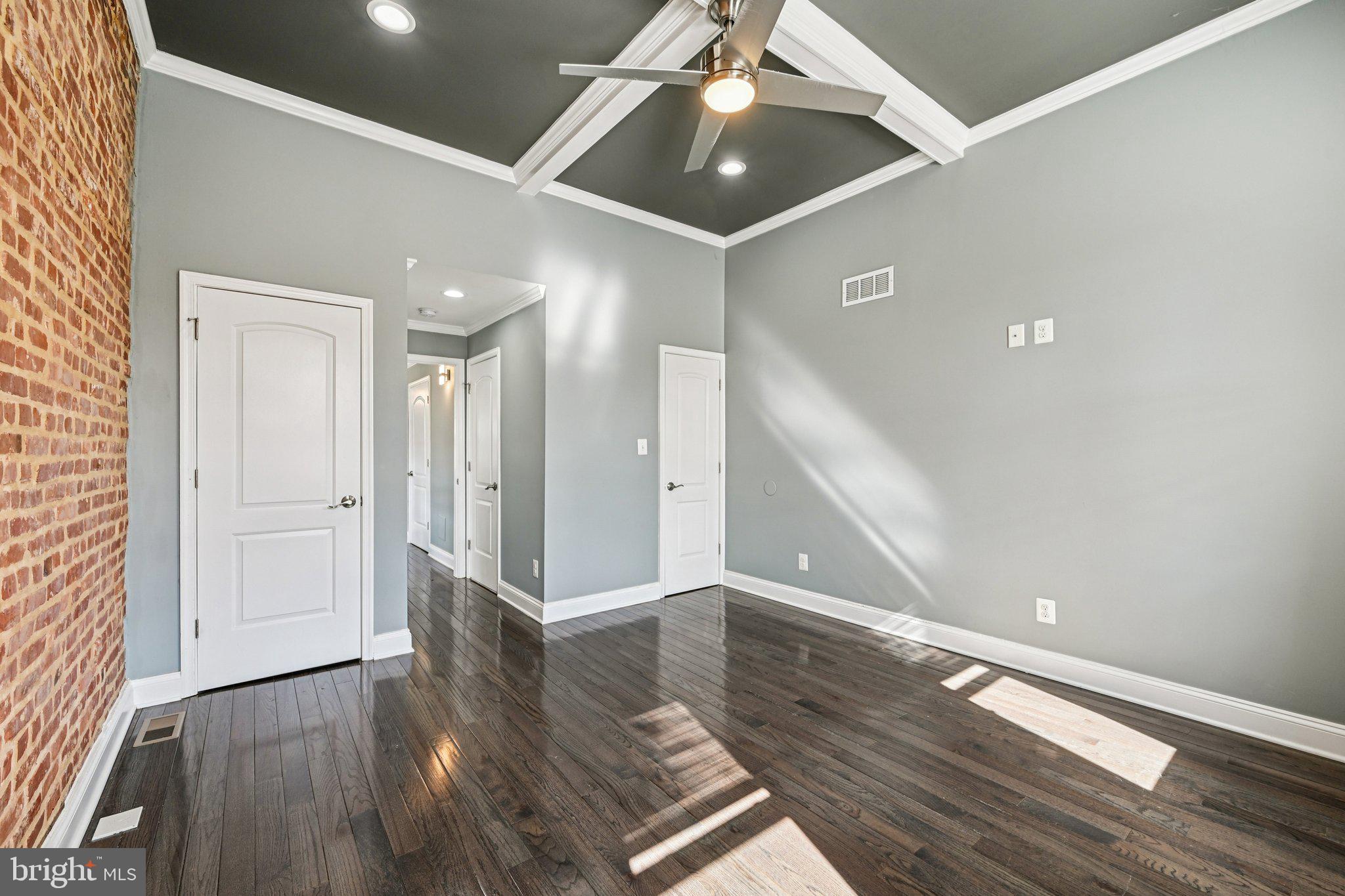 MILTON-MONTFORD - Residential