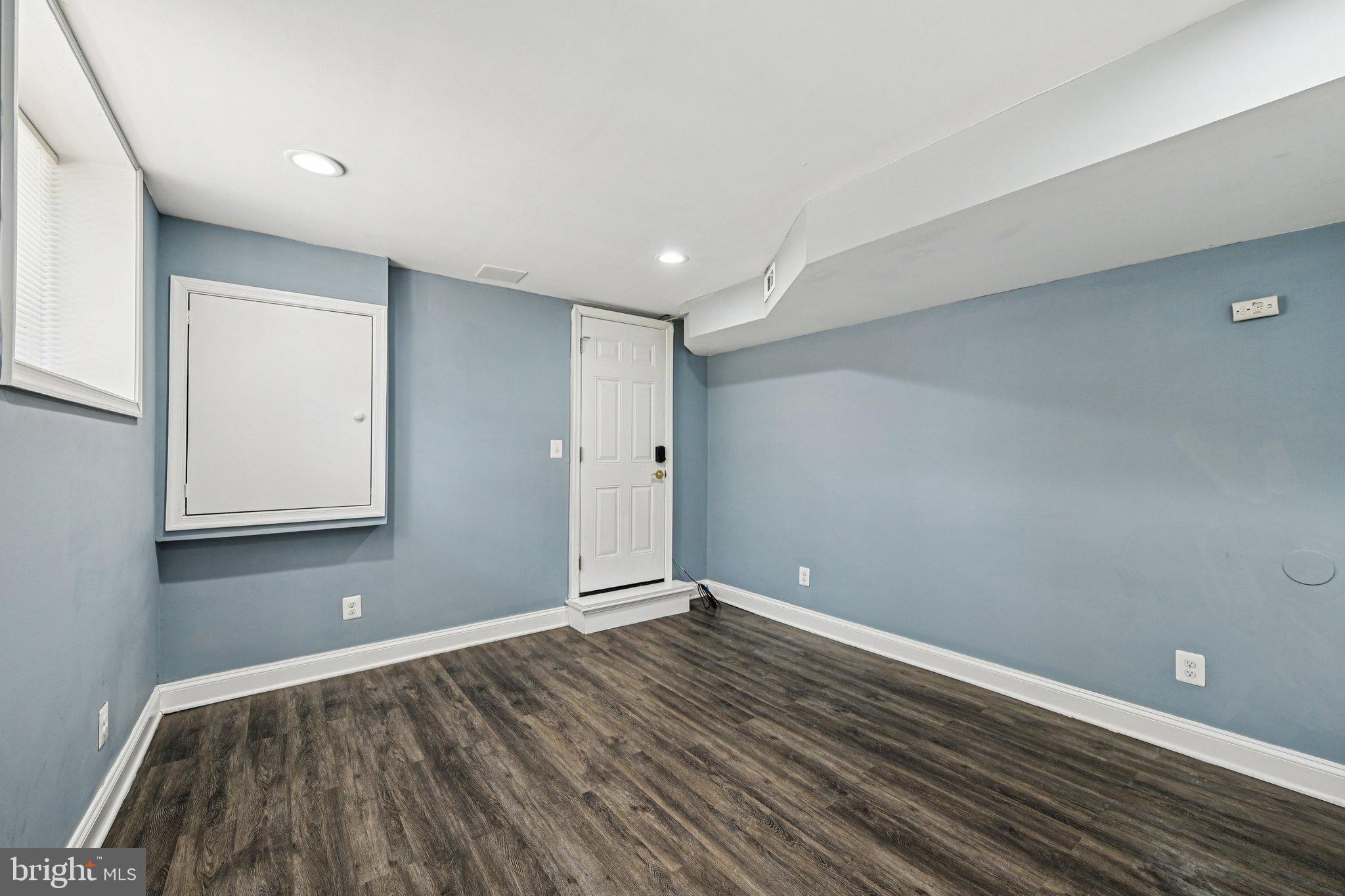 MILTON-MONTFORD - Residential