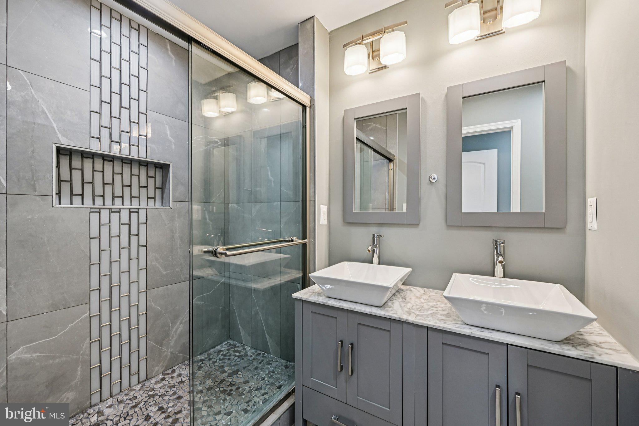MILTON-MONTFORD - Residential