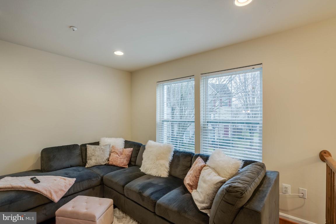 VILLAGES OF MARLBOROUGH - Residential