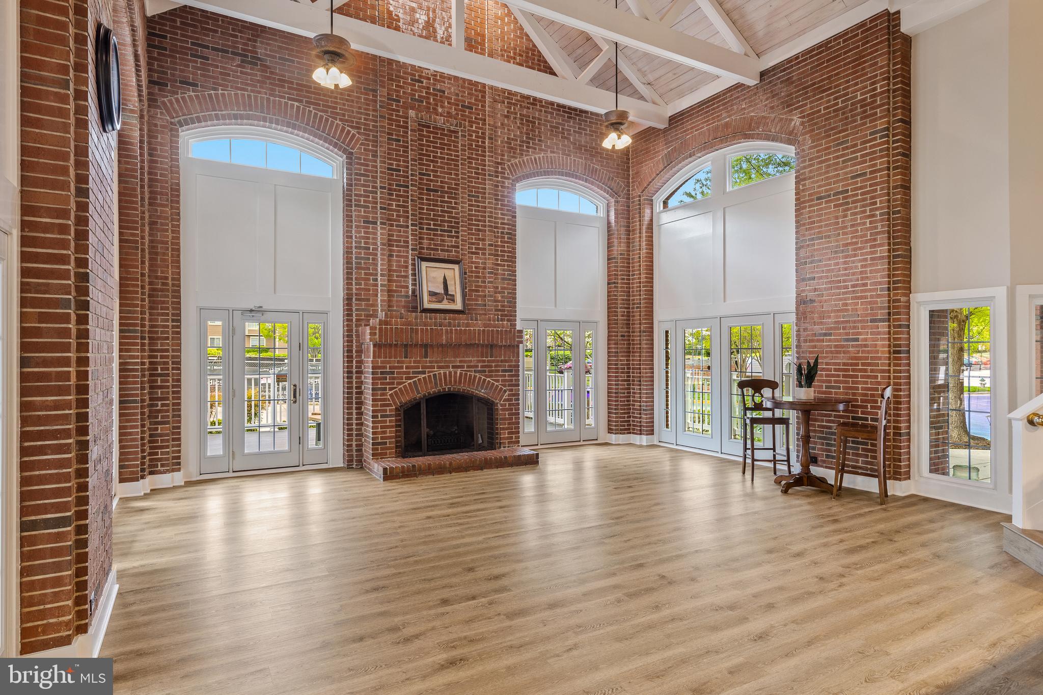 THE GABLES ON TUCKERMAN - Residential Lease