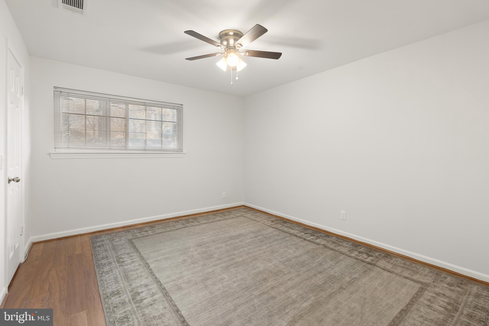 THE GABLES ON TUCKERMAN - Residential Lease