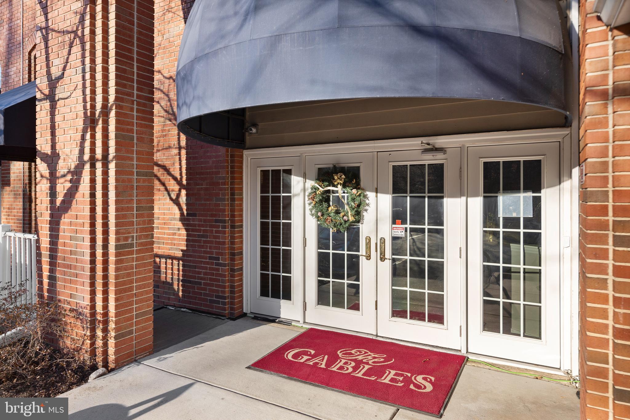 THE GABLES ON TUCKERMAN - Residential Lease