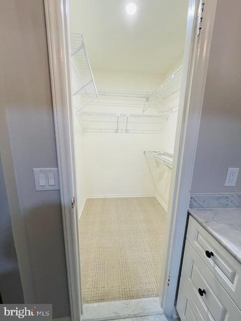 THE GABLES ON TUCKERMAN - Residential Lease