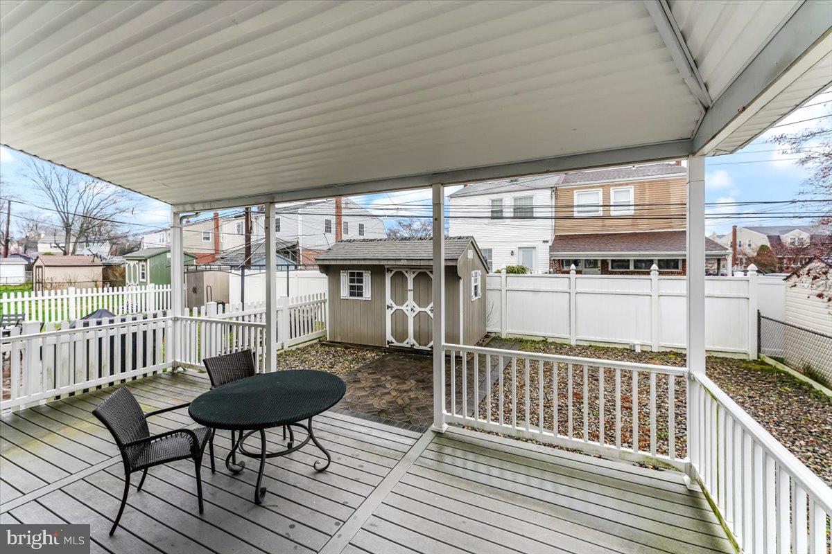 SWARTHMOREWOOD - Residential