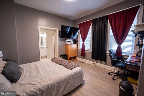 Tiny photo for 4513 Kenwood Avenue, BALTIMORE, MD 21206 (MLS # MDBC2161560)
