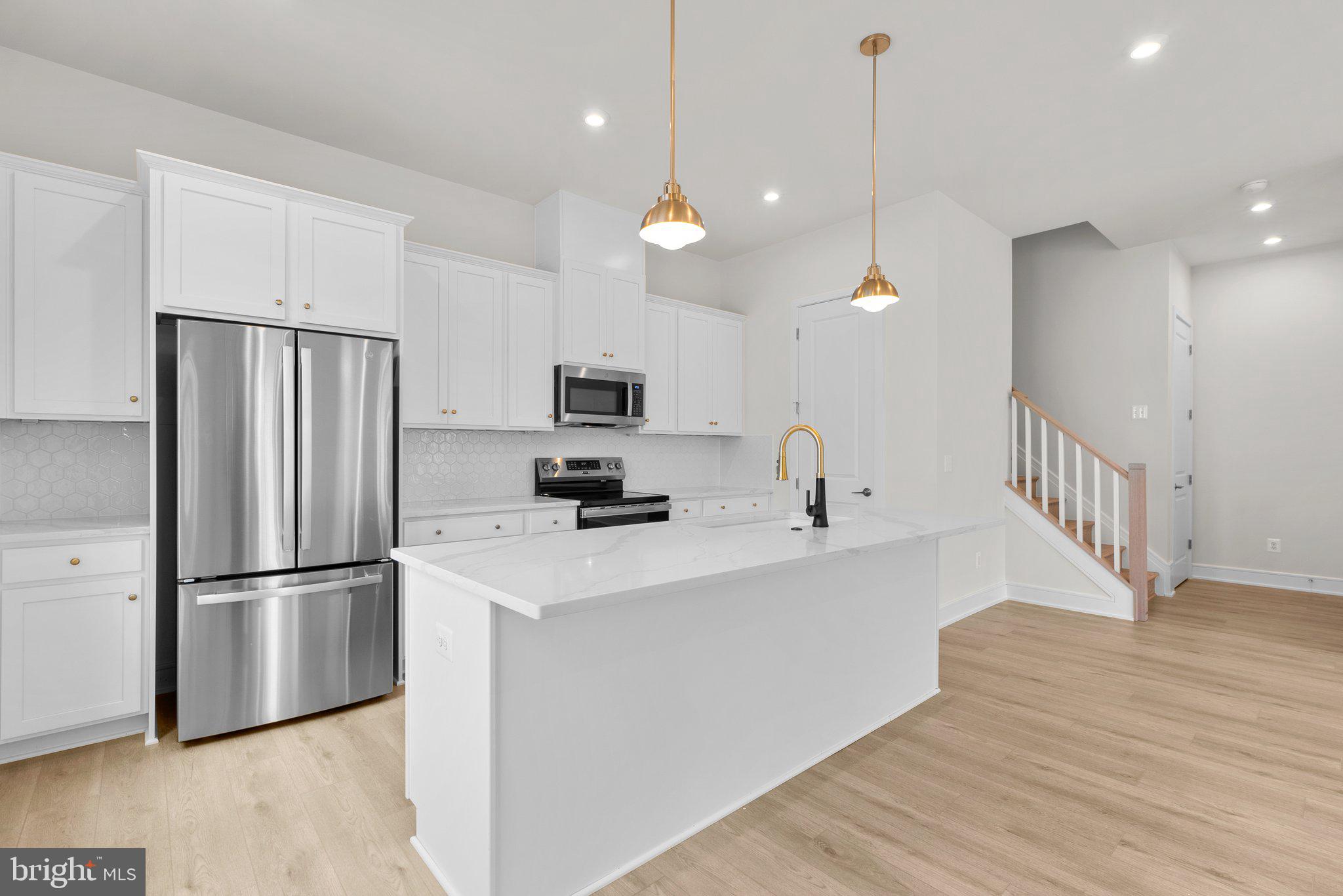 41932 HICKORY MEADOW TERRACE