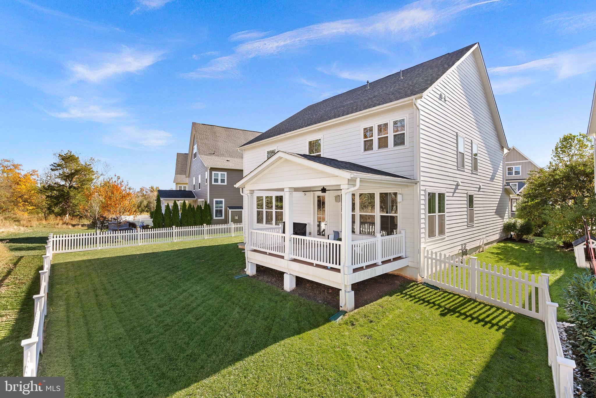 GROVE AT WILLOWSFORD - Residential