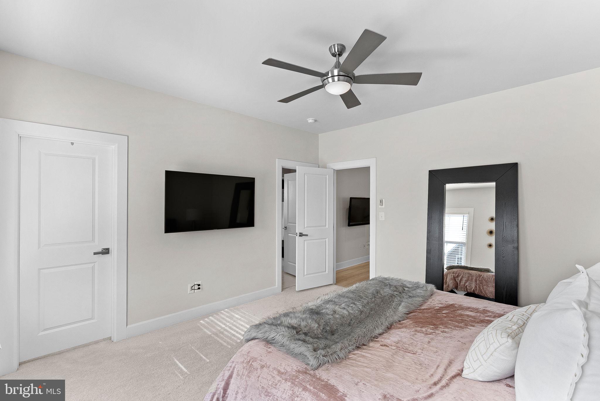 GROVE AT WILLOWSFORD - Residential