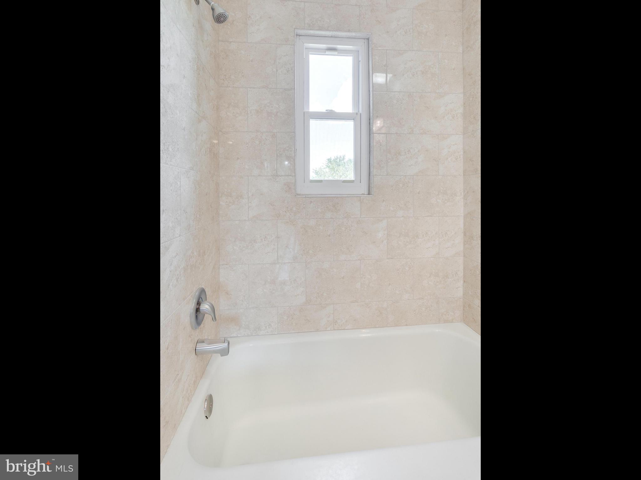 LYNHAVEN/N. DELRAY - Residential Lease