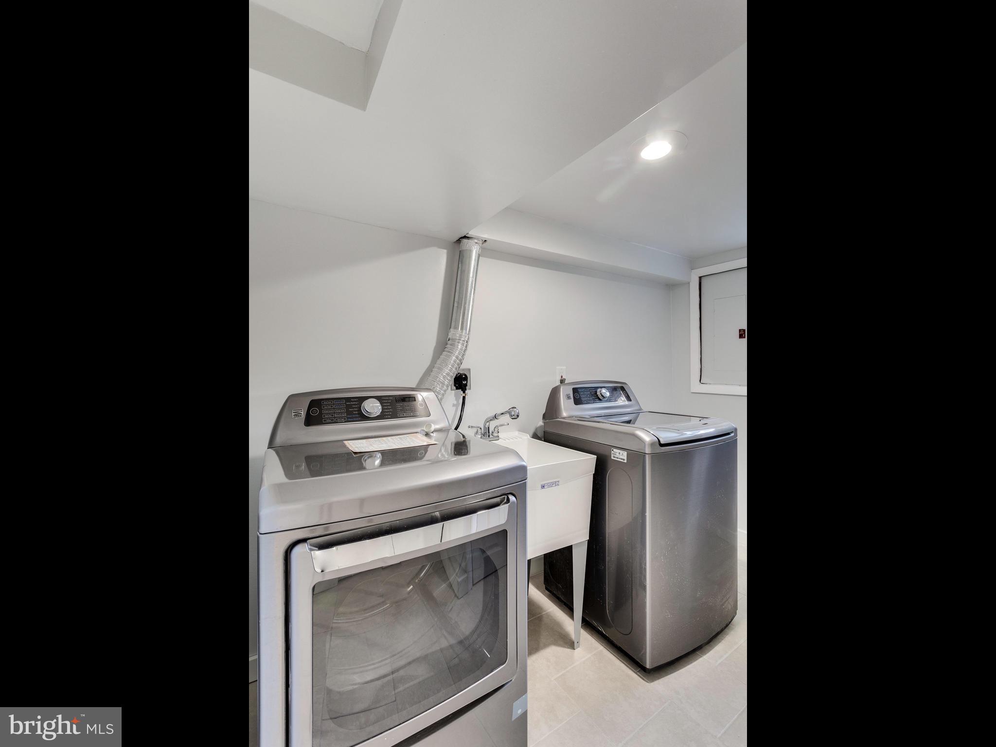 LYNHAVEN/N. DELRAY - Residential Lease