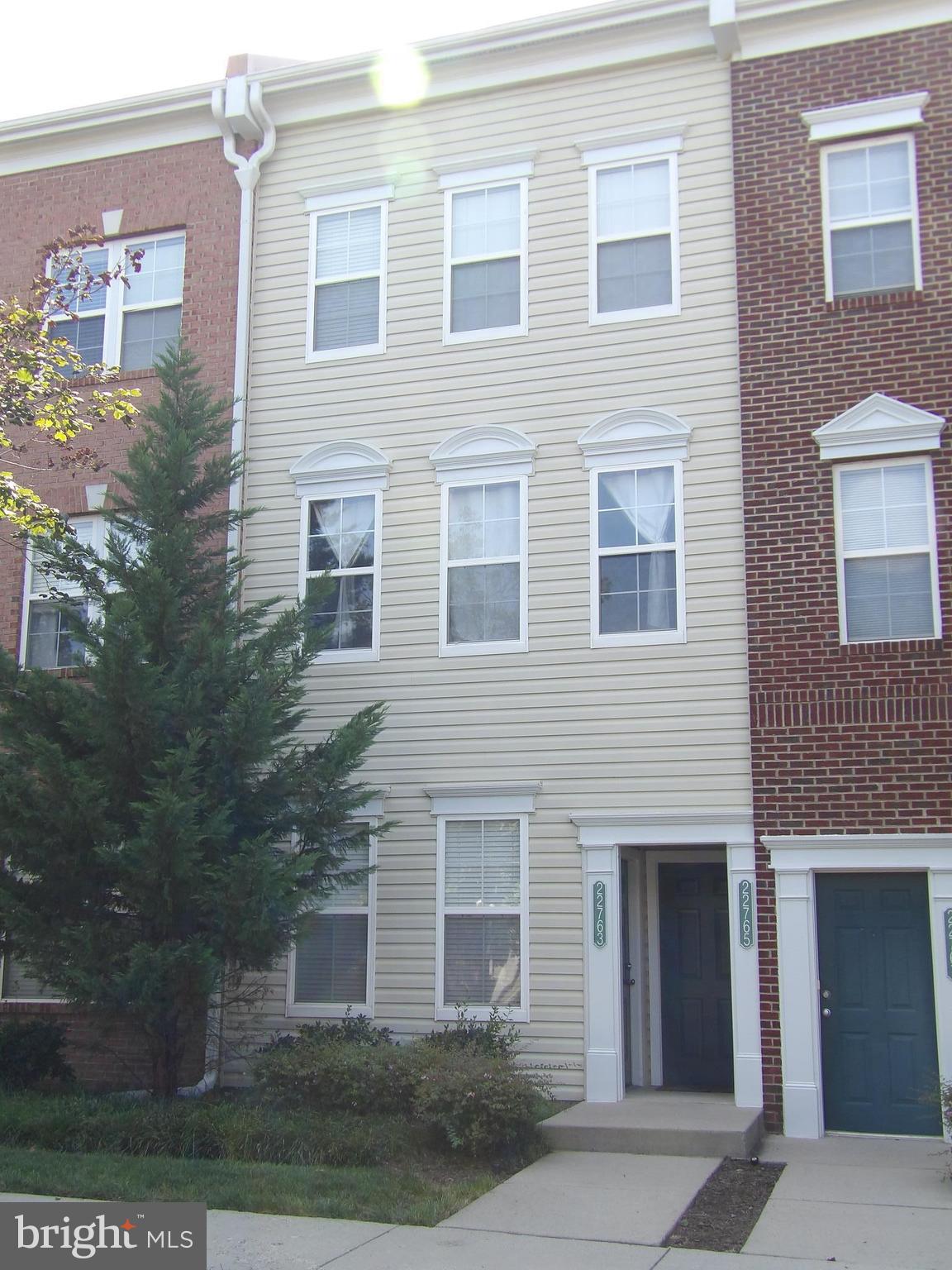 SUMMERFIELD - Residential