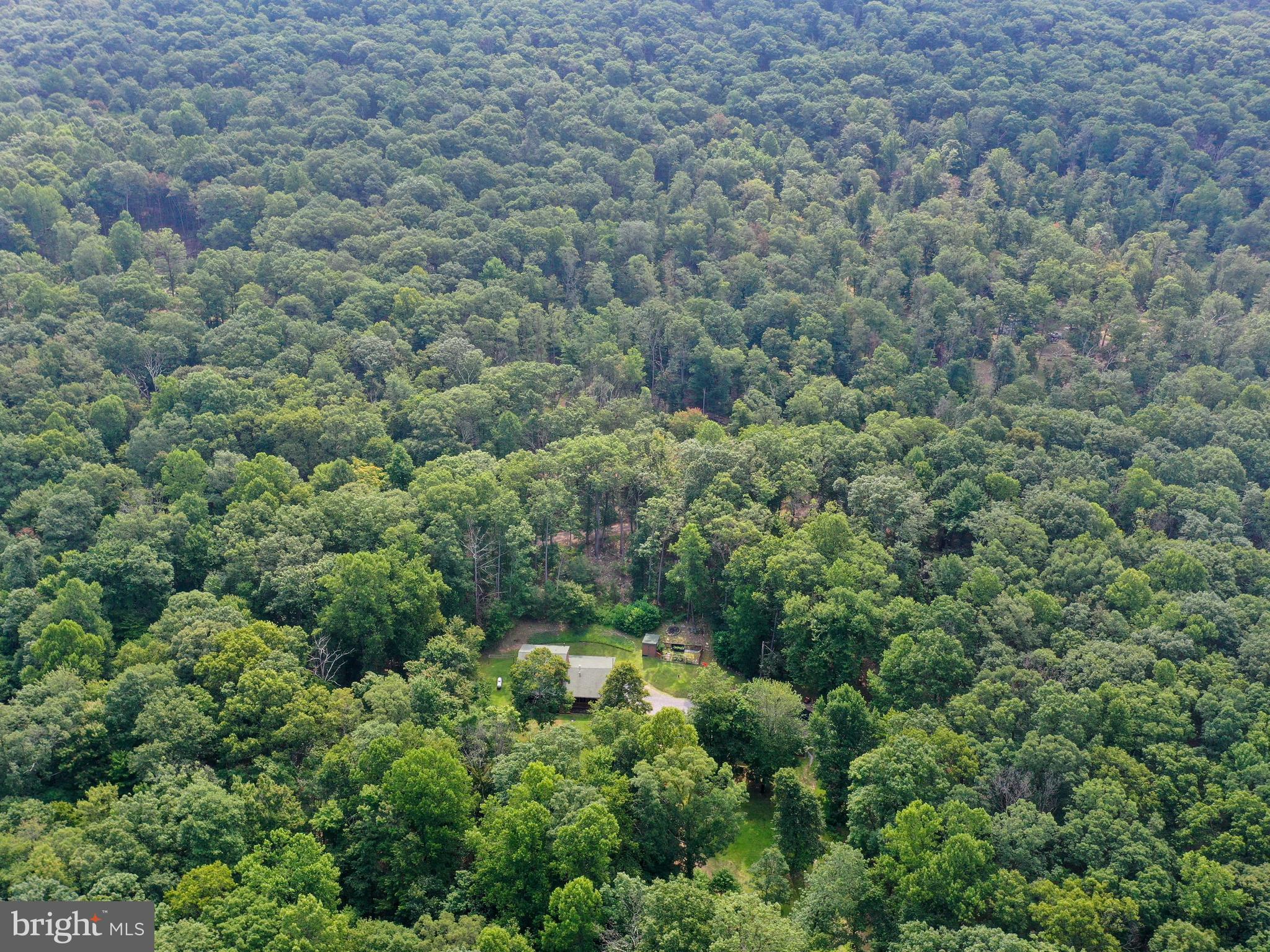 OWL HOLLOW CABINS - Residential