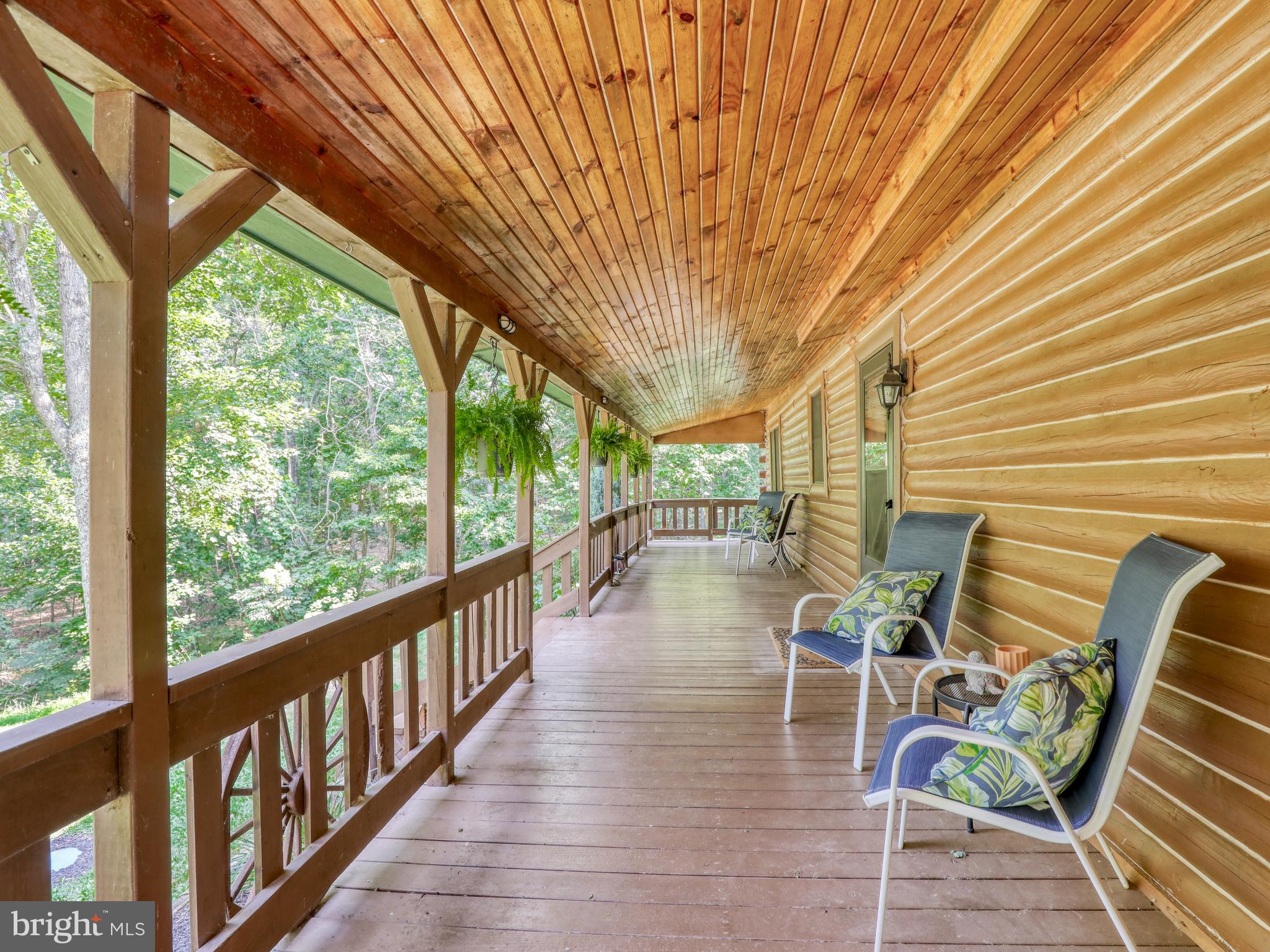 OWL HOLLOW CABINS - Residential