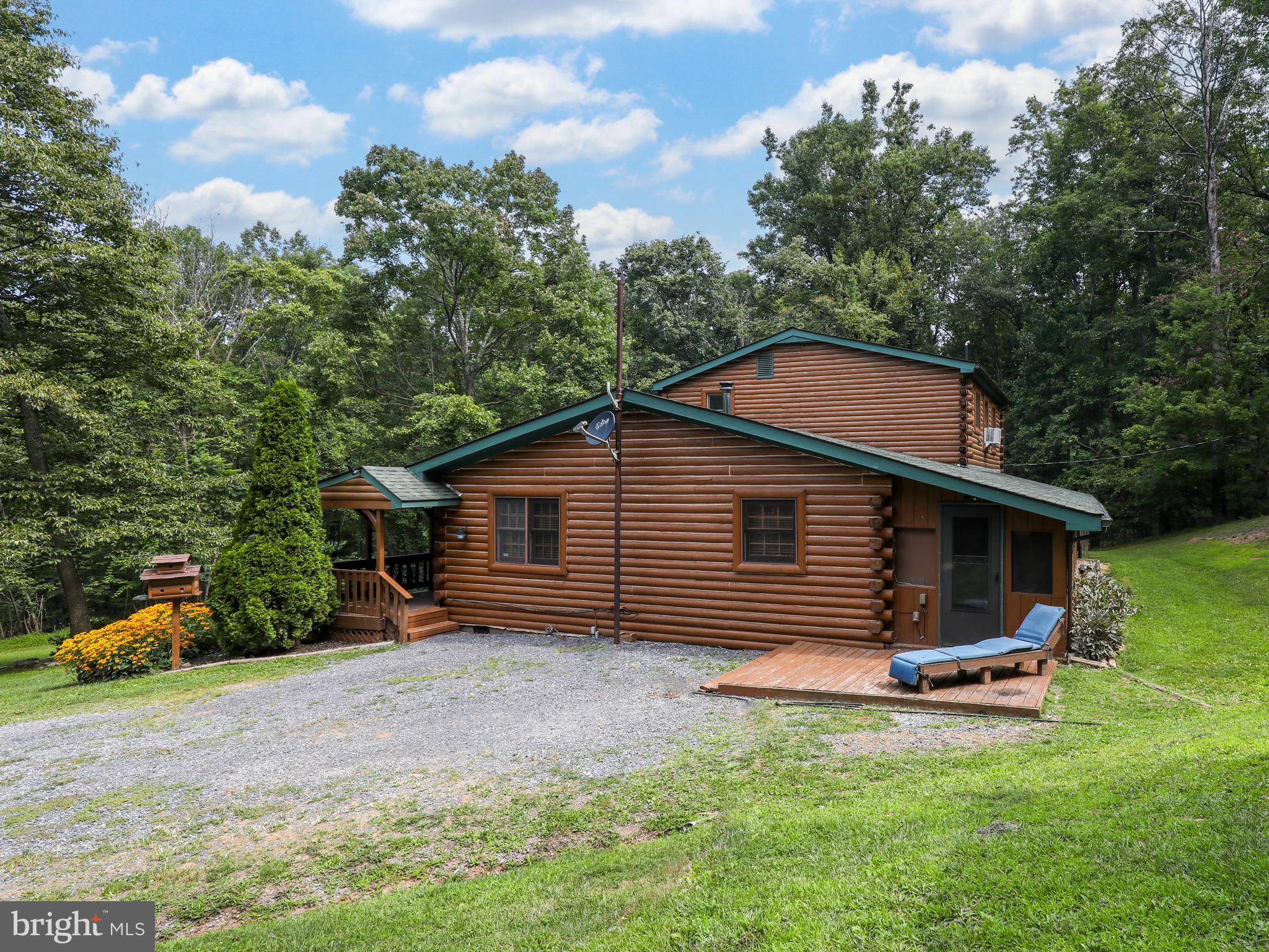 OWL HOLLOW CABINS - Residential
