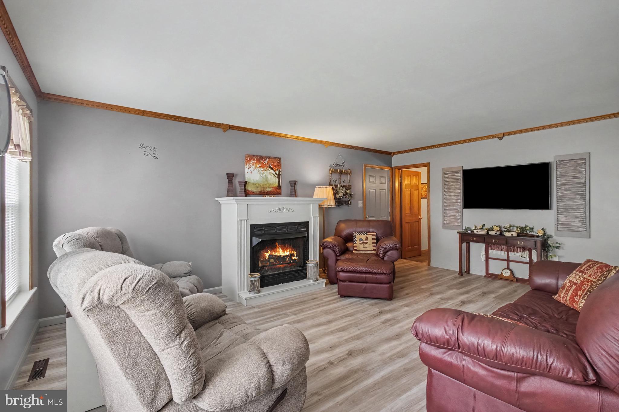 581 HOSTETTER LN L-0002