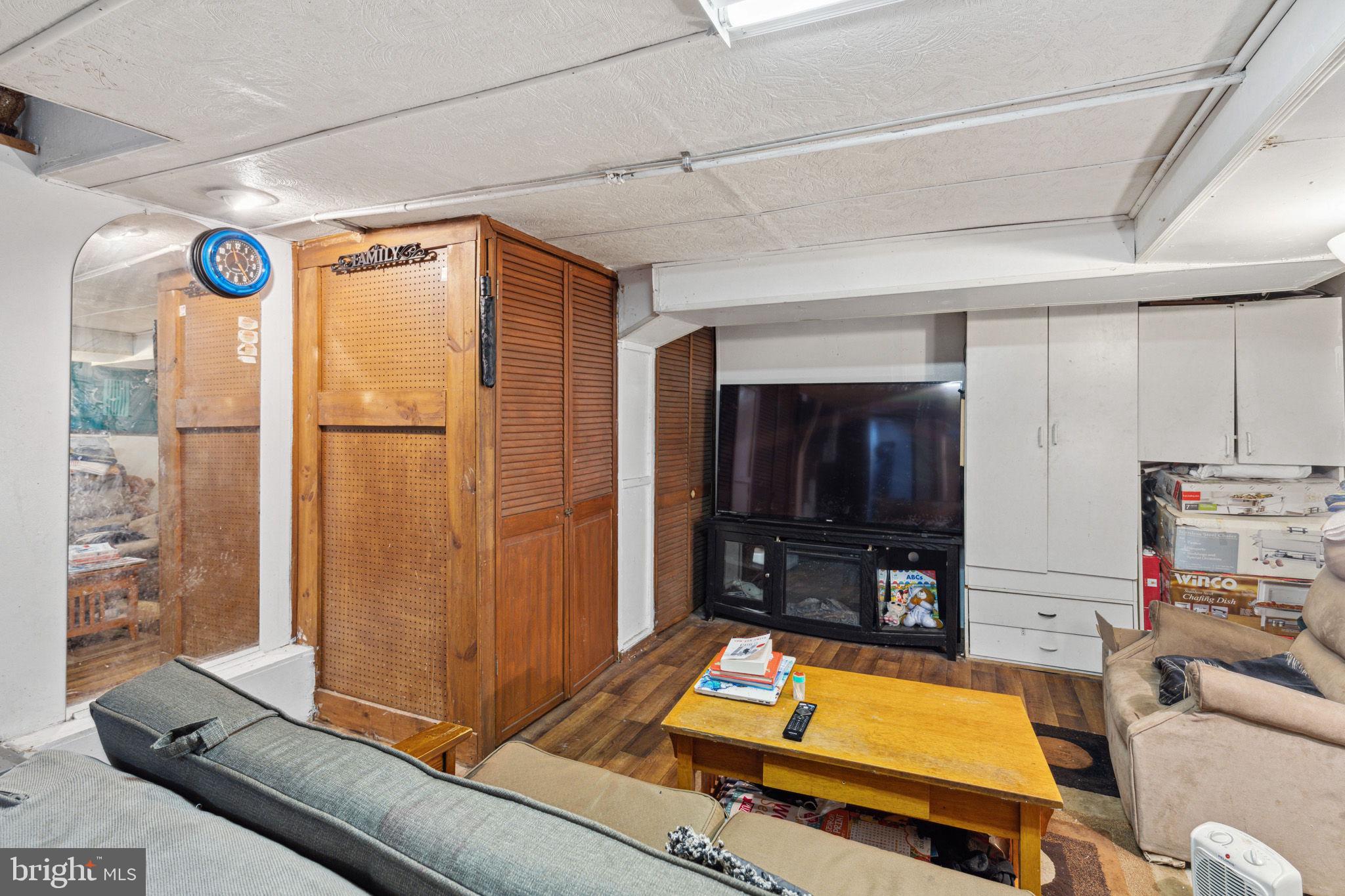 MILLBOURNE - Residential