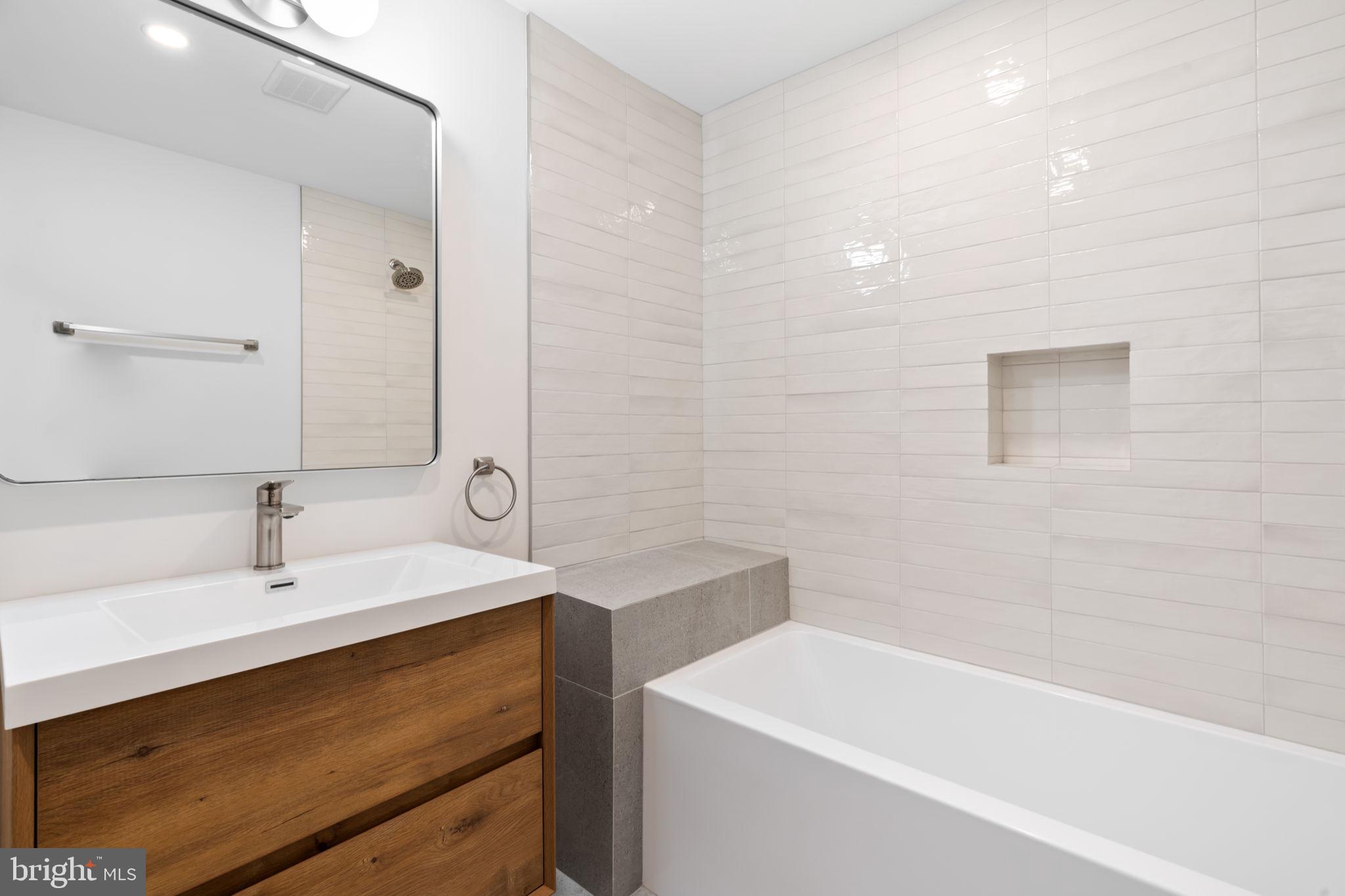 GRADUATE HOSPITAL - Residential