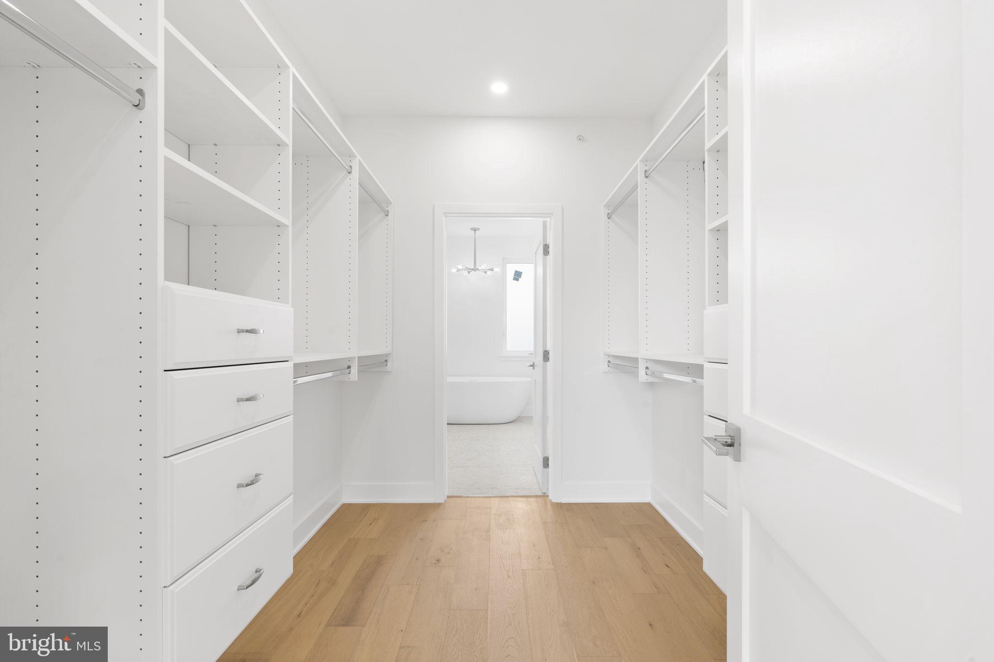 GRADUATE HOSPITAL - Residential