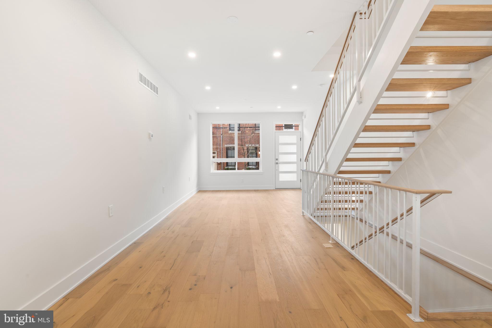 GRADUATE HOSPITAL - Residential