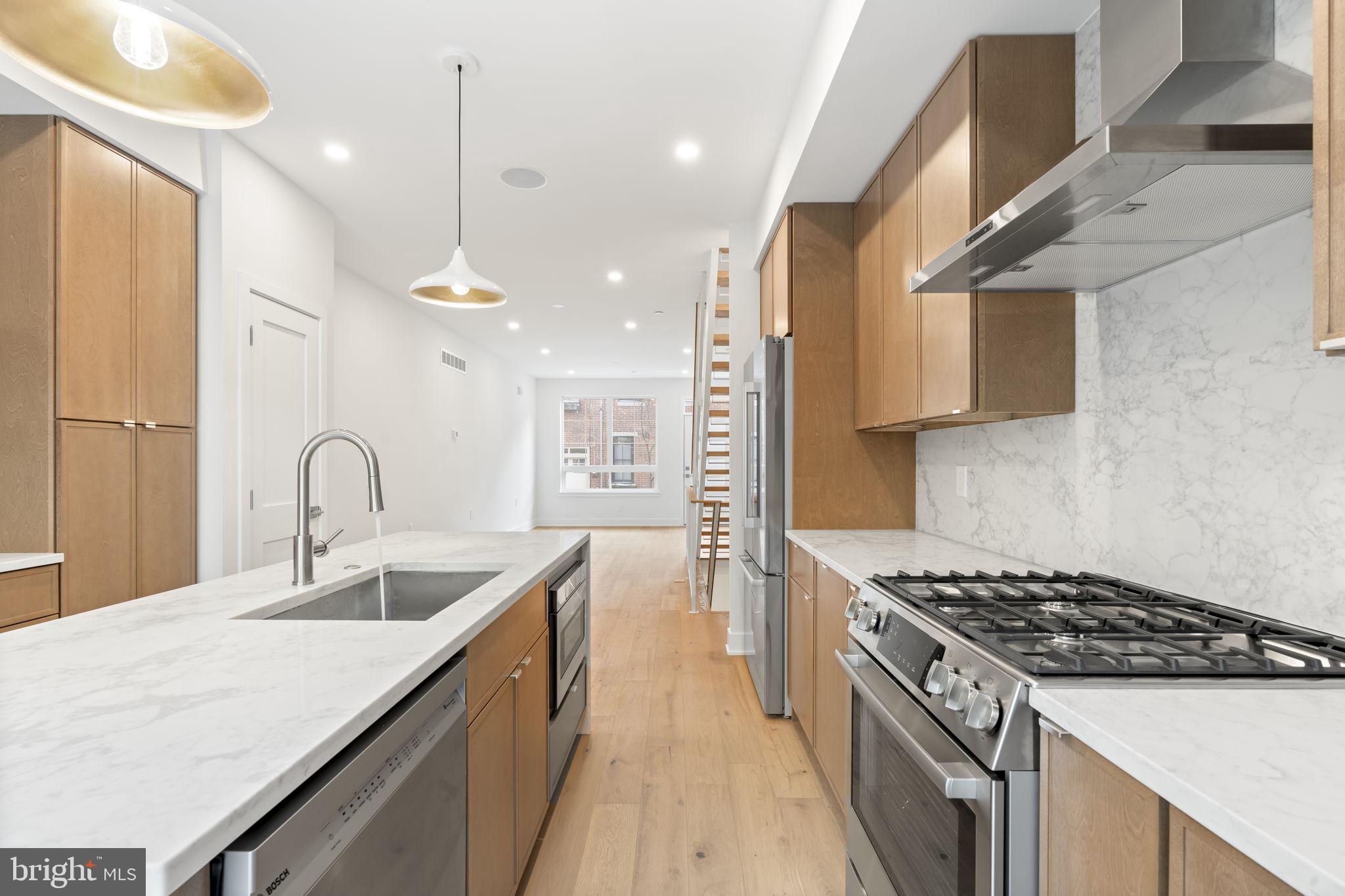 GRADUATE HOSPITAL - Residential