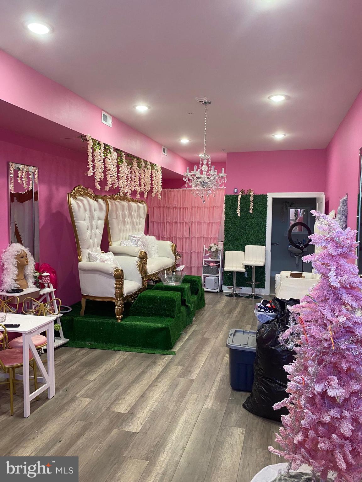 BREWERYTOWN - Commercial Lease