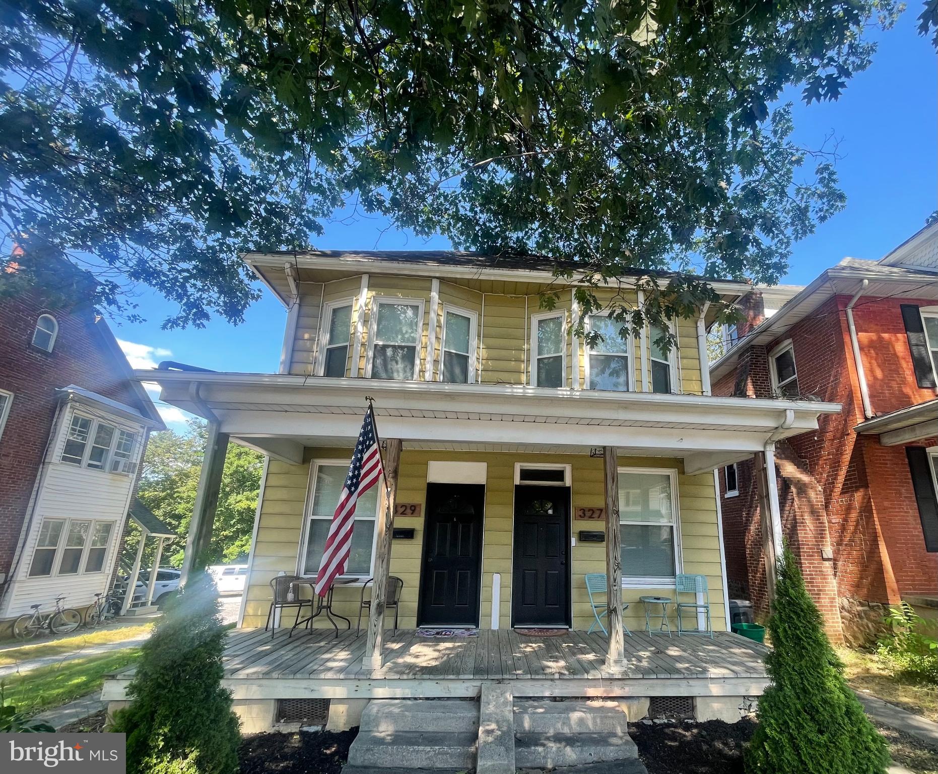 327 W MAIN STREET
