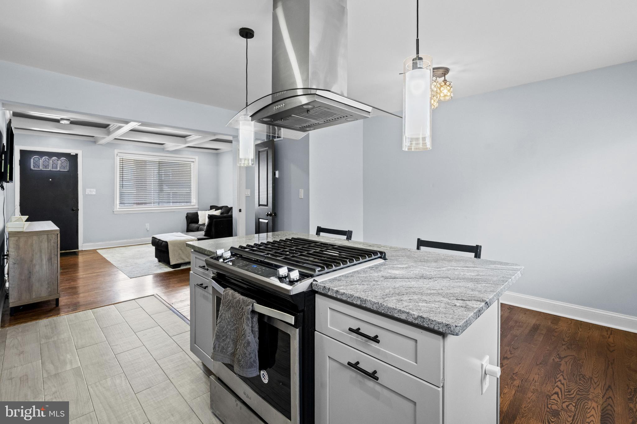 GLENMORE PARK - Residential