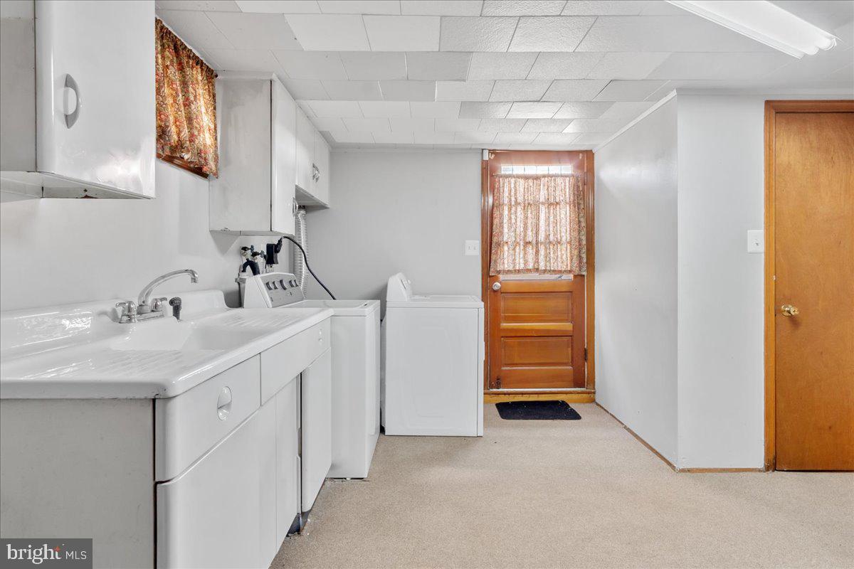 RIVIERA BEACH - Residential