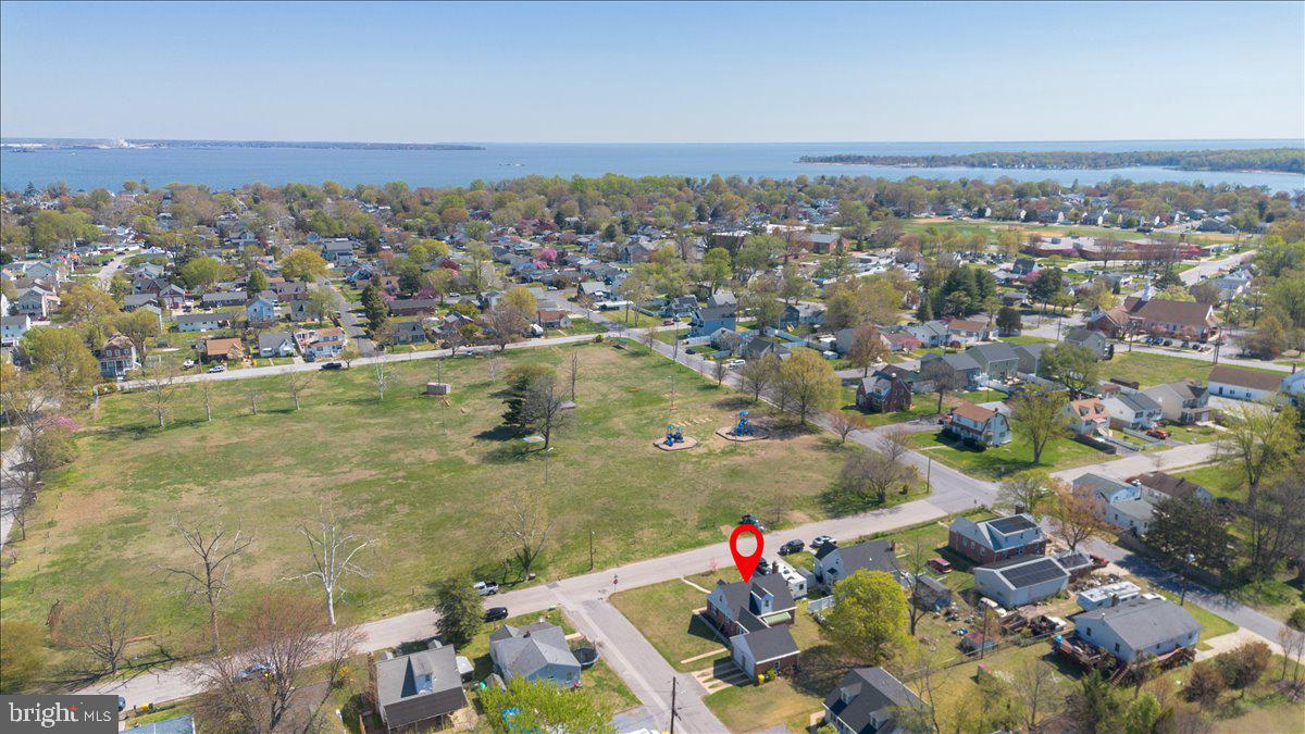 RIVIERA BEACH - Residential