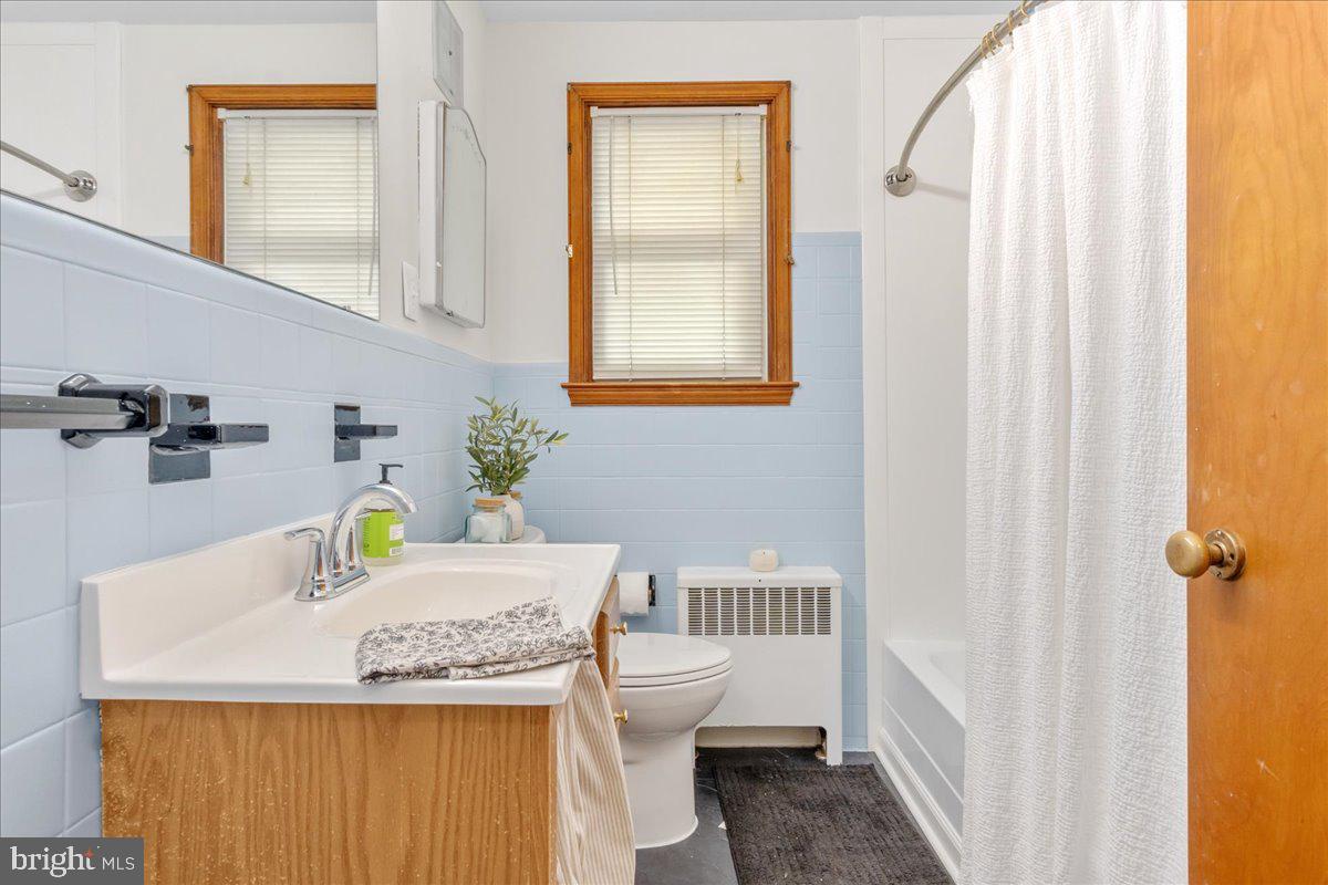 RIVIERA BEACH - Residential