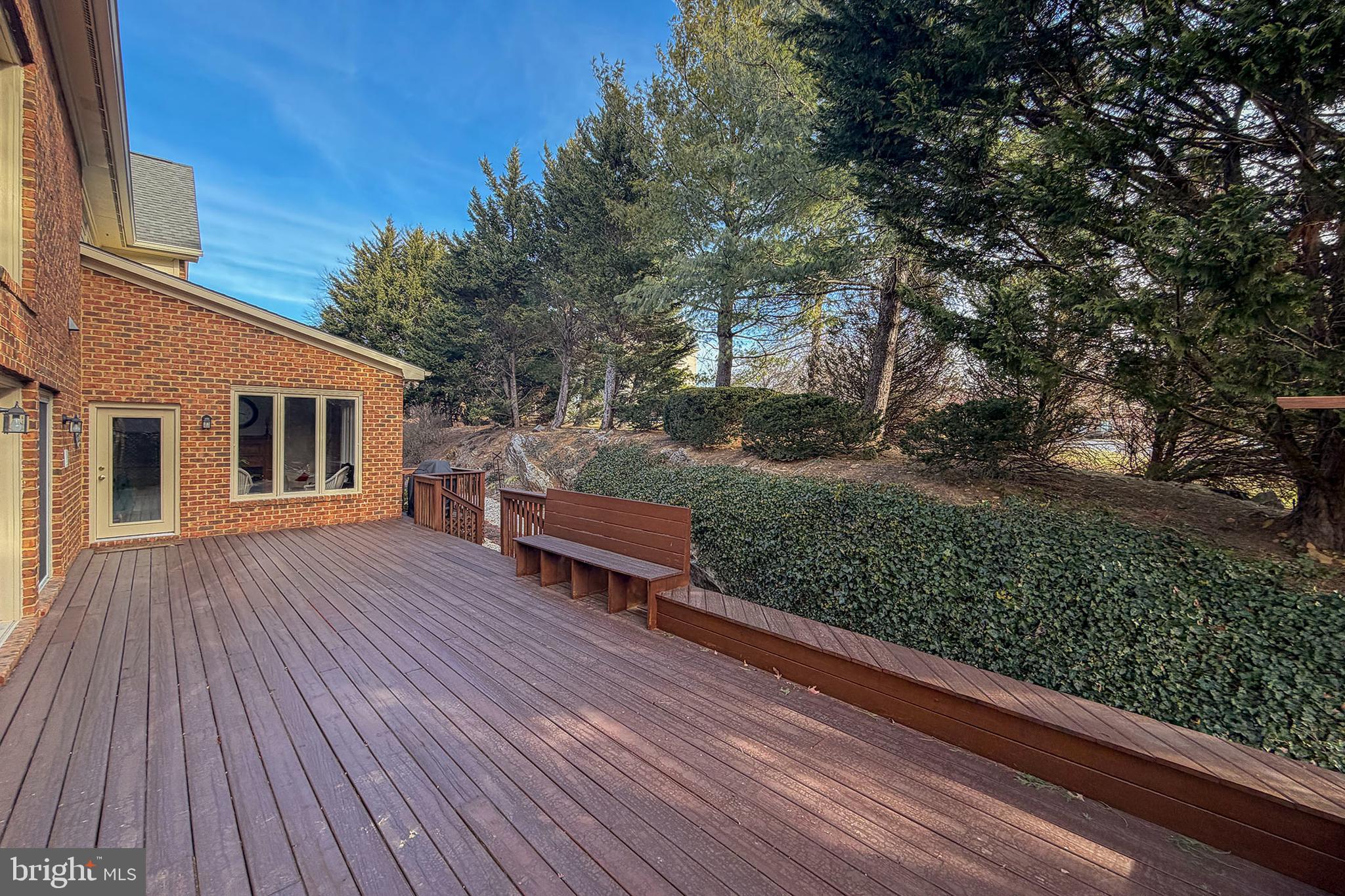 MEADOWBRANCH - Residential